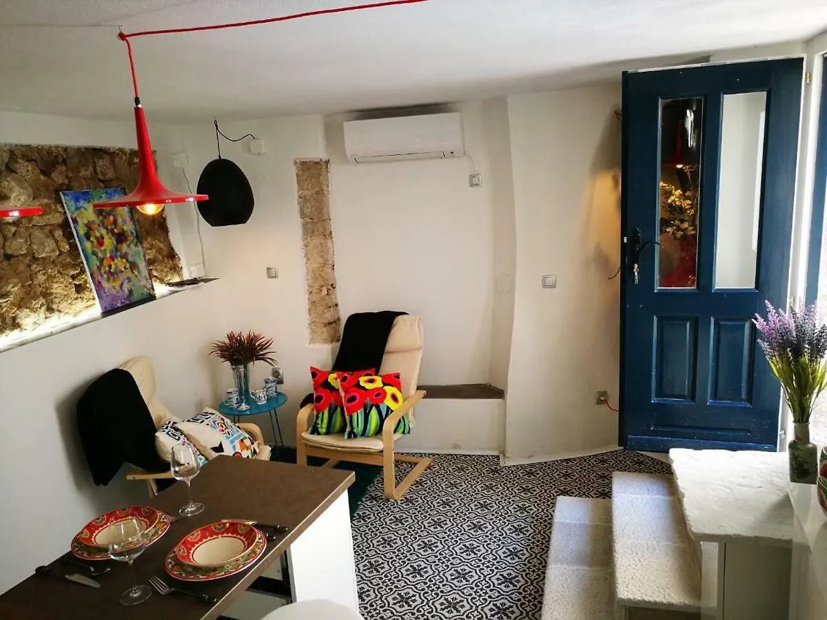 Cres Studio Till Apartment